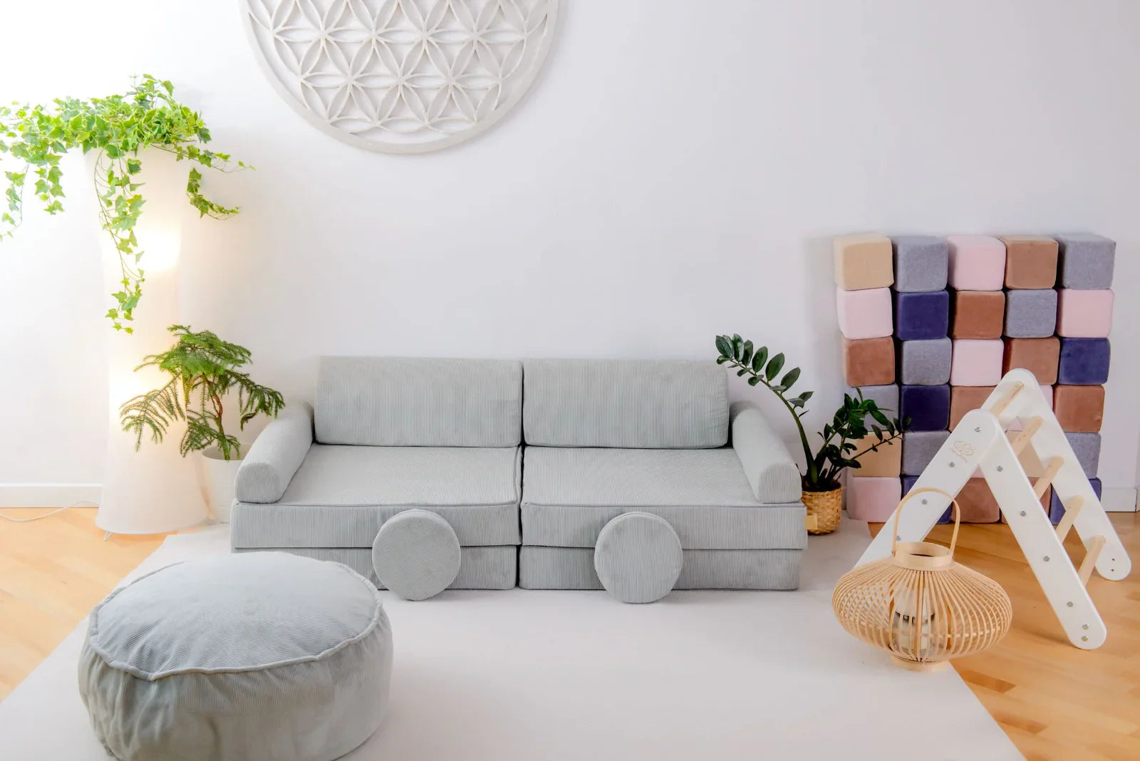 🧘🏻‍♀️ Pouffes, Bean Bags and Floor Cushions